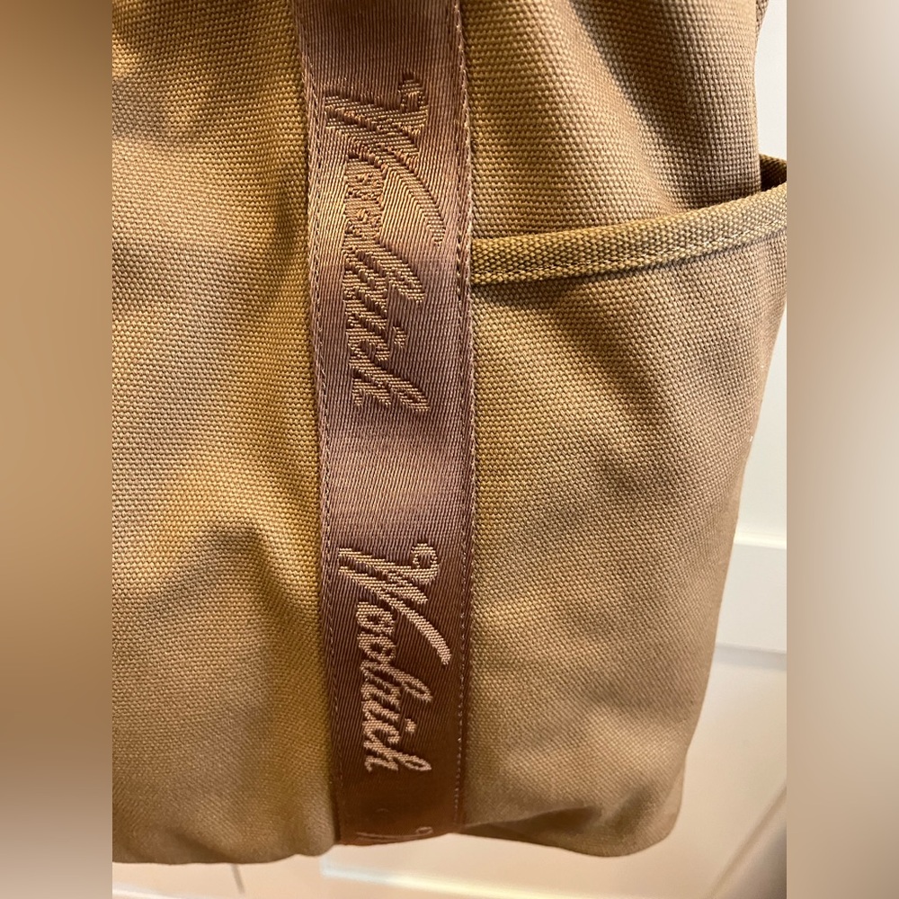 Woolrich x Target Collab Canvas Tote w/Carabiner, NWT - Picture 9 of 9